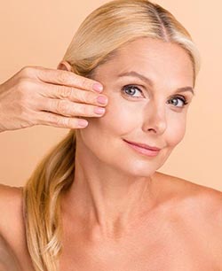Face Thread Lift in Schaumburg and Chicago, IL